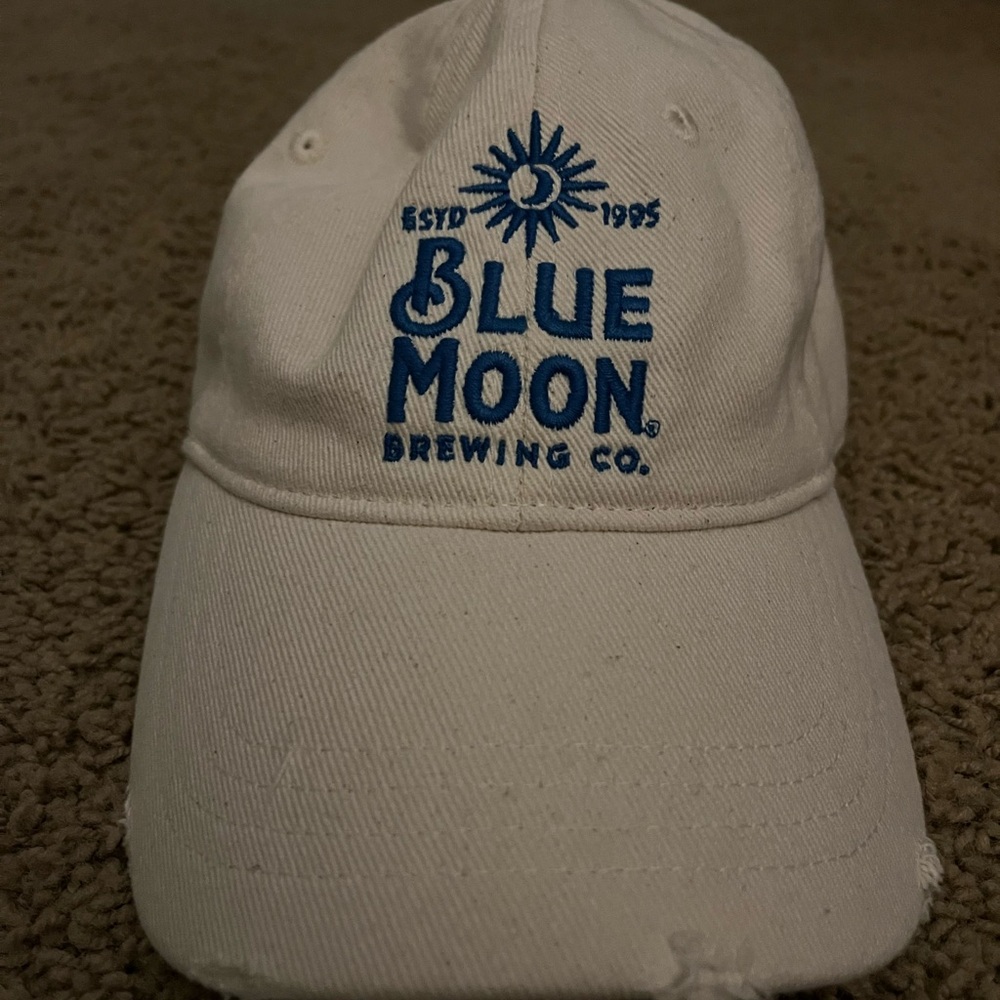 American Eagle: Blue Moon baseball hat
